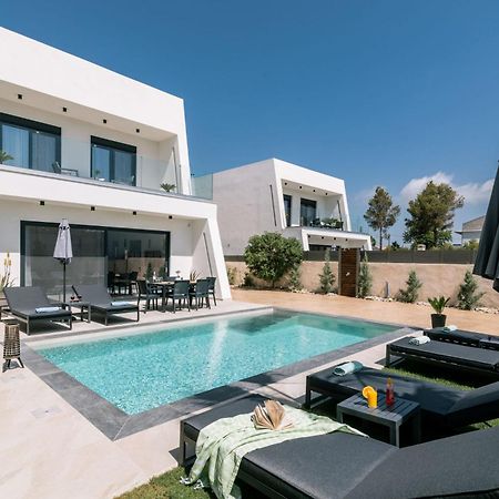 Sunwhite Villas - Private Pool & Cozy Atmosphere, By Zantewize Laganas Buitenkant foto