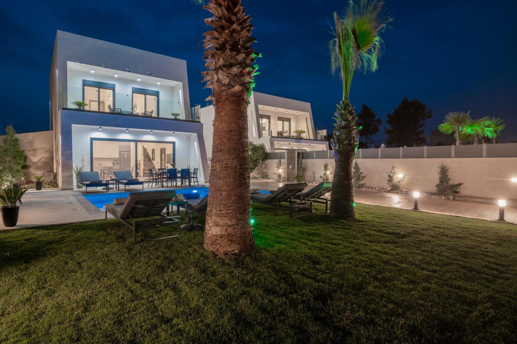Sunwhite Villas - Private Pool & Cozy Atmosphere, By Zantewize Laganas Buitenkant foto