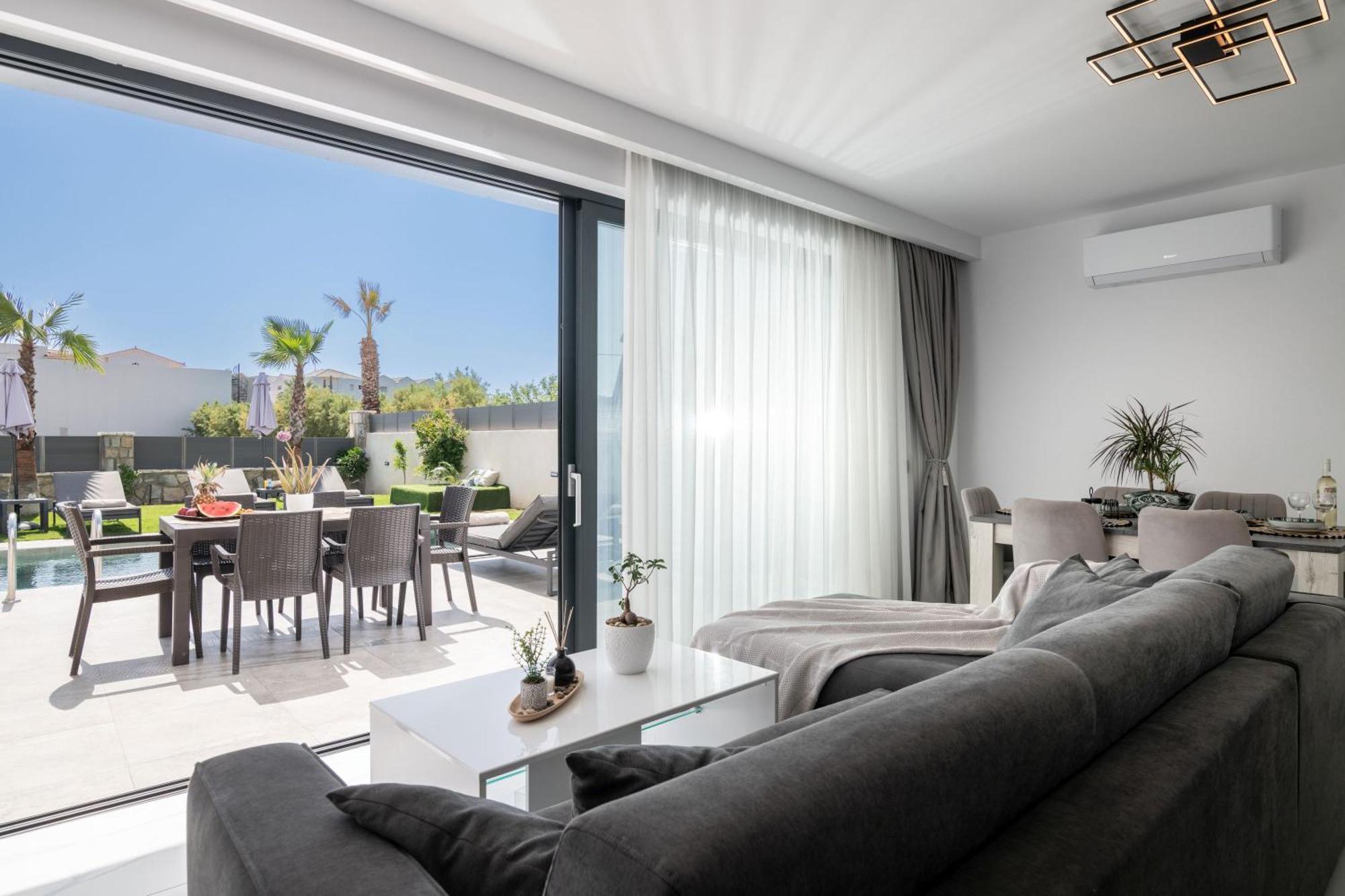 Sunwhite Villas - Private Pool & Cozy Atmosphere, By Zantewize Laganas Buitenkant foto