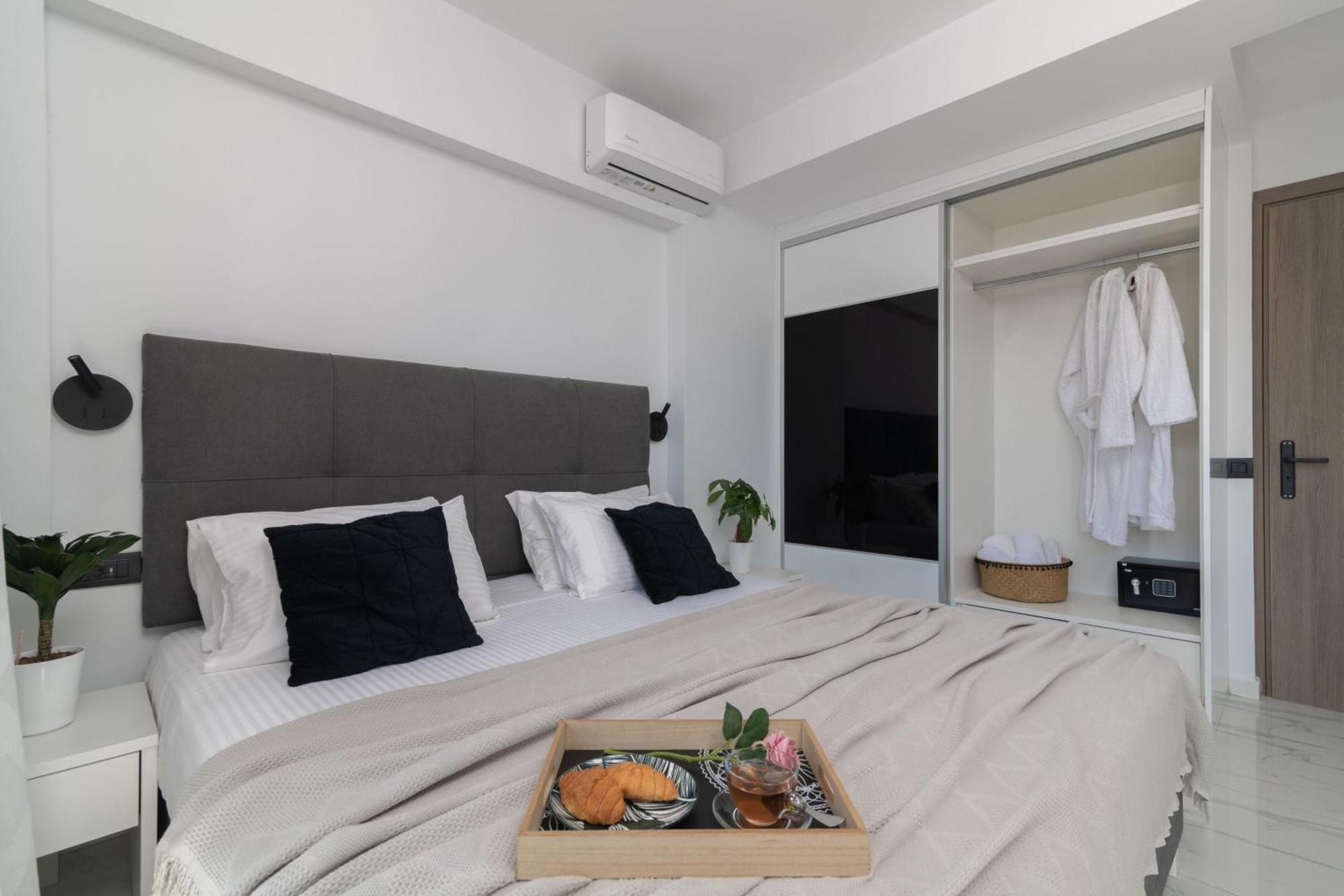 Sunwhite Villas - Private Pool & Cozy Atmosphere, By Zantewize Laganas Buitenkant foto