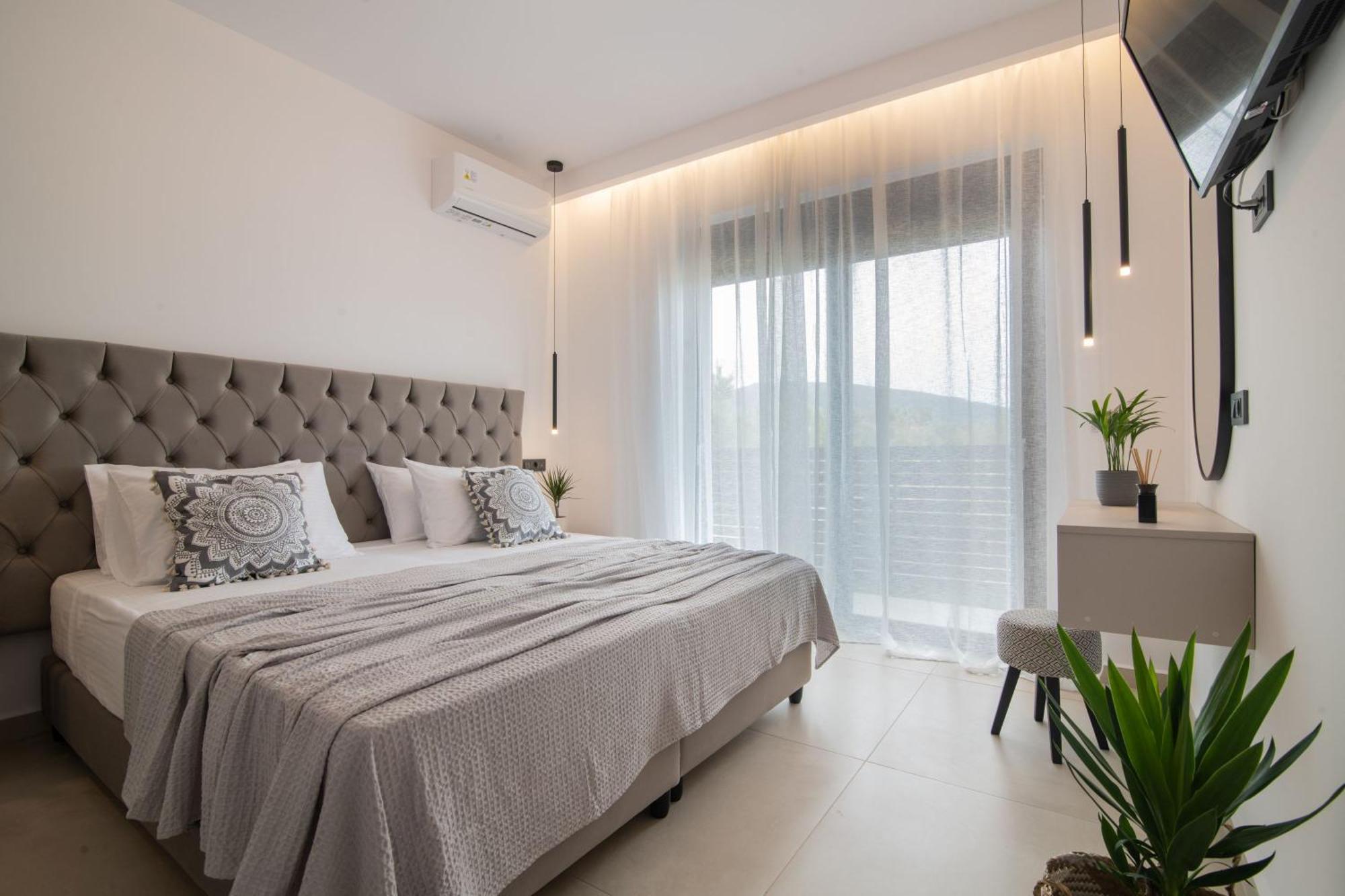 Sunwhite Villas - Private Pool & Cozy Atmosphere, By Zantewize Laganas Buitenkant foto