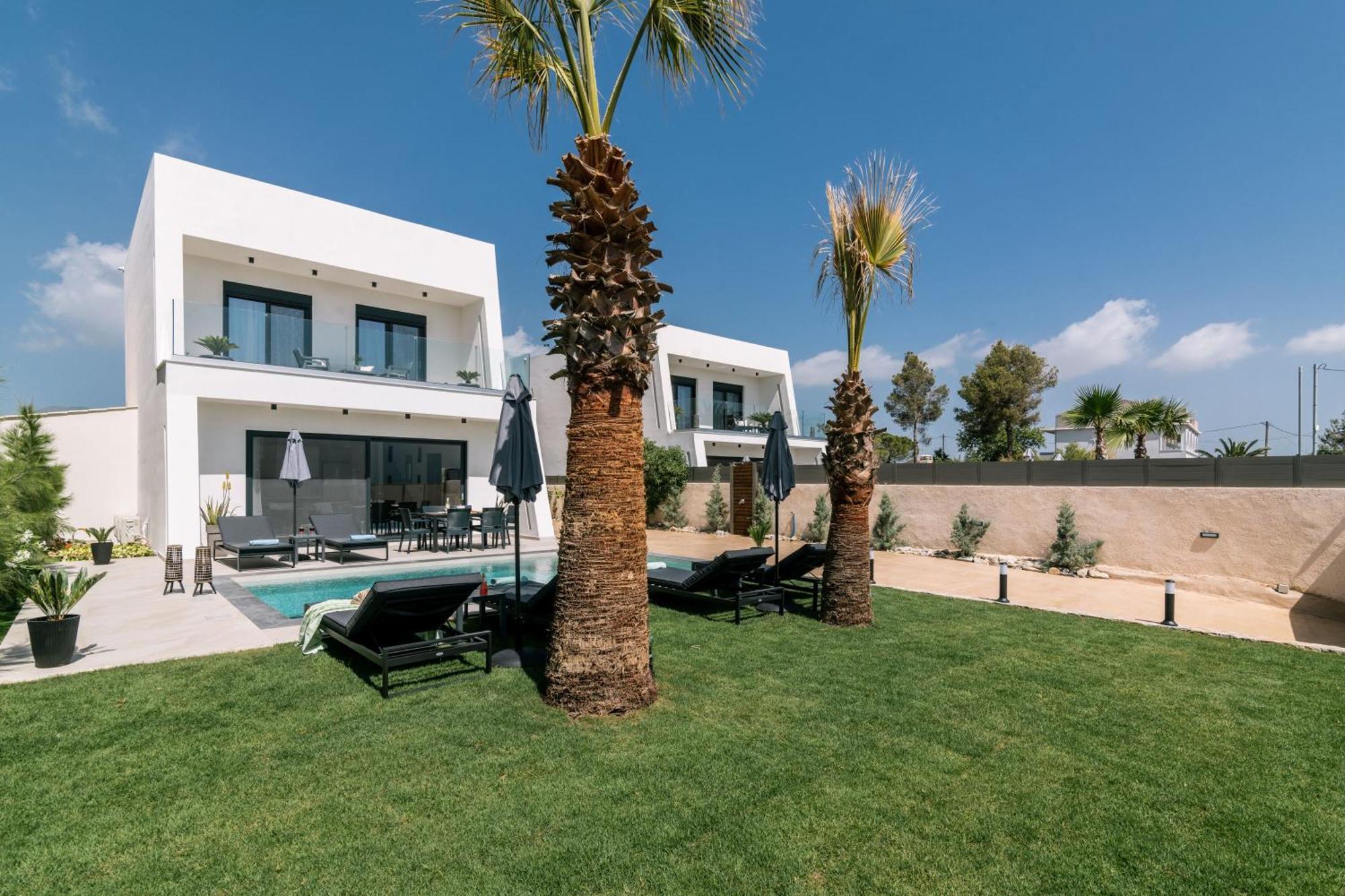 Sunwhite Villas - Private Pool & Cozy Atmosphere, By Zantewize Laganas Buitenkant foto